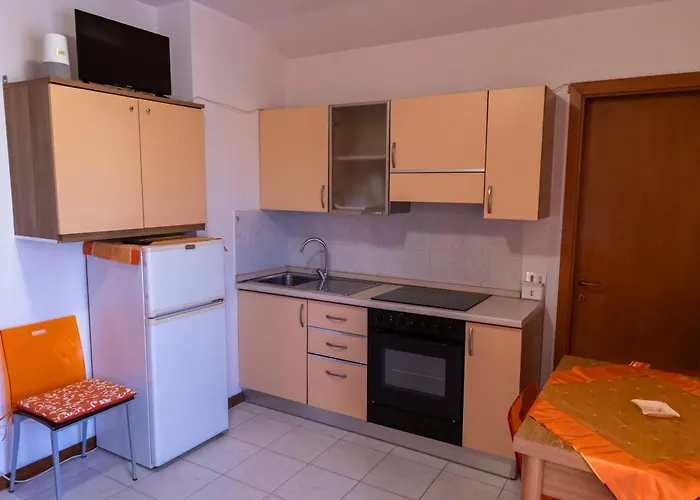 Casa Etruria - 1 Min - Lungomare Marconi - Wifi - Aria Condizionata Appartement *