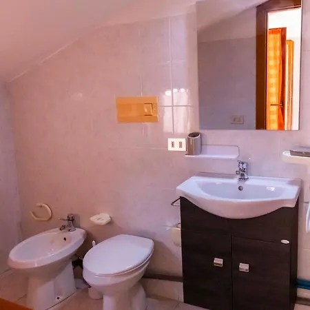 Casa Etruria - 1 Min - Lungomare Marconi - Wifi - Aria Condizionata 公寓 阿尔巴·阿德里亚蒂卡