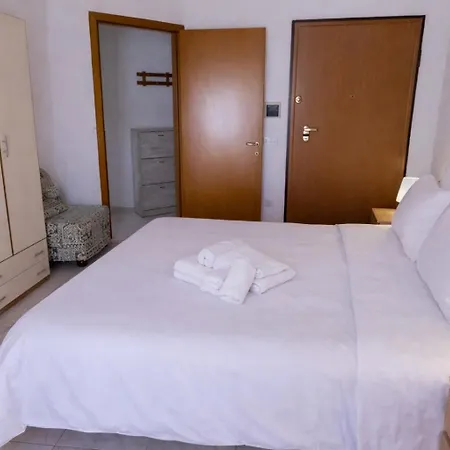 Casa Etruria - 1 Min - Lungomare Marconi - Wifi - Aria Condizionata Lägenhet